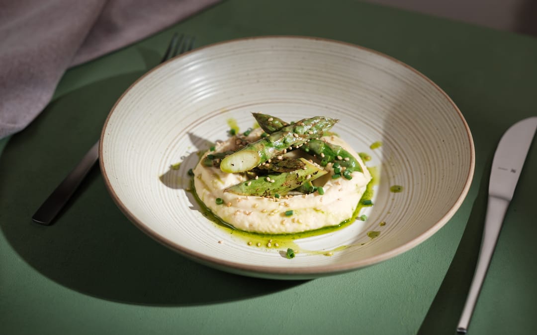 Moderne vegane Wohlfühlküche