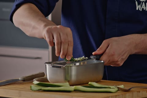 Linsenfalafel mit Gurken-Fenchel-Raita