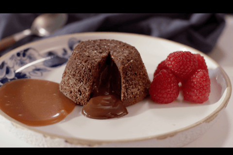 Schokoladenkuchen mit Meersalz-Karamell
