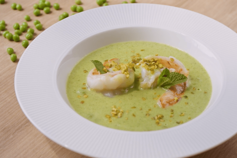 Erbsen-Minze-Suppe mit Seawater-Garnelen