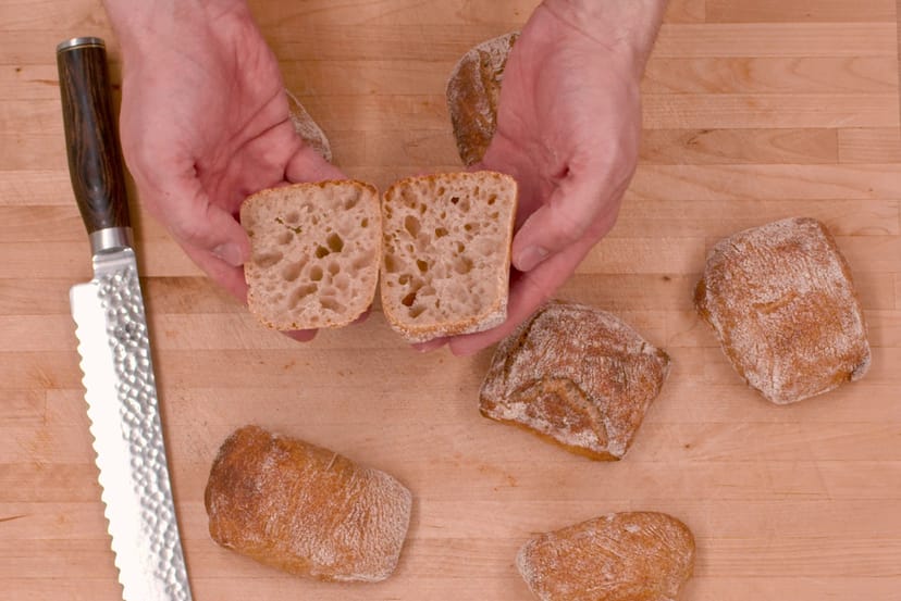 Weizensauerteigbrötchen